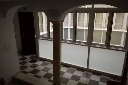 Apartment Pegaito A La Alameda *