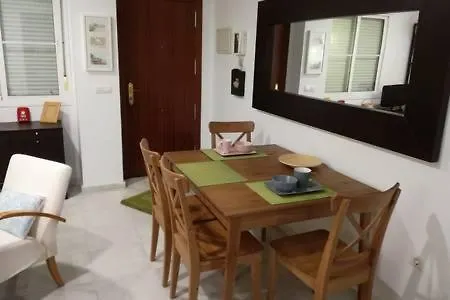 Апартаменты Pegaito A La Alameda *